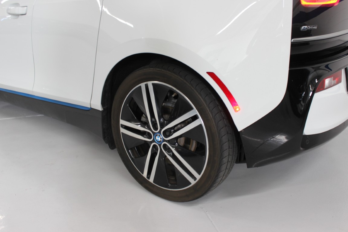 Used 2018 BMW i3 w/ Range Extender RWD image 11
