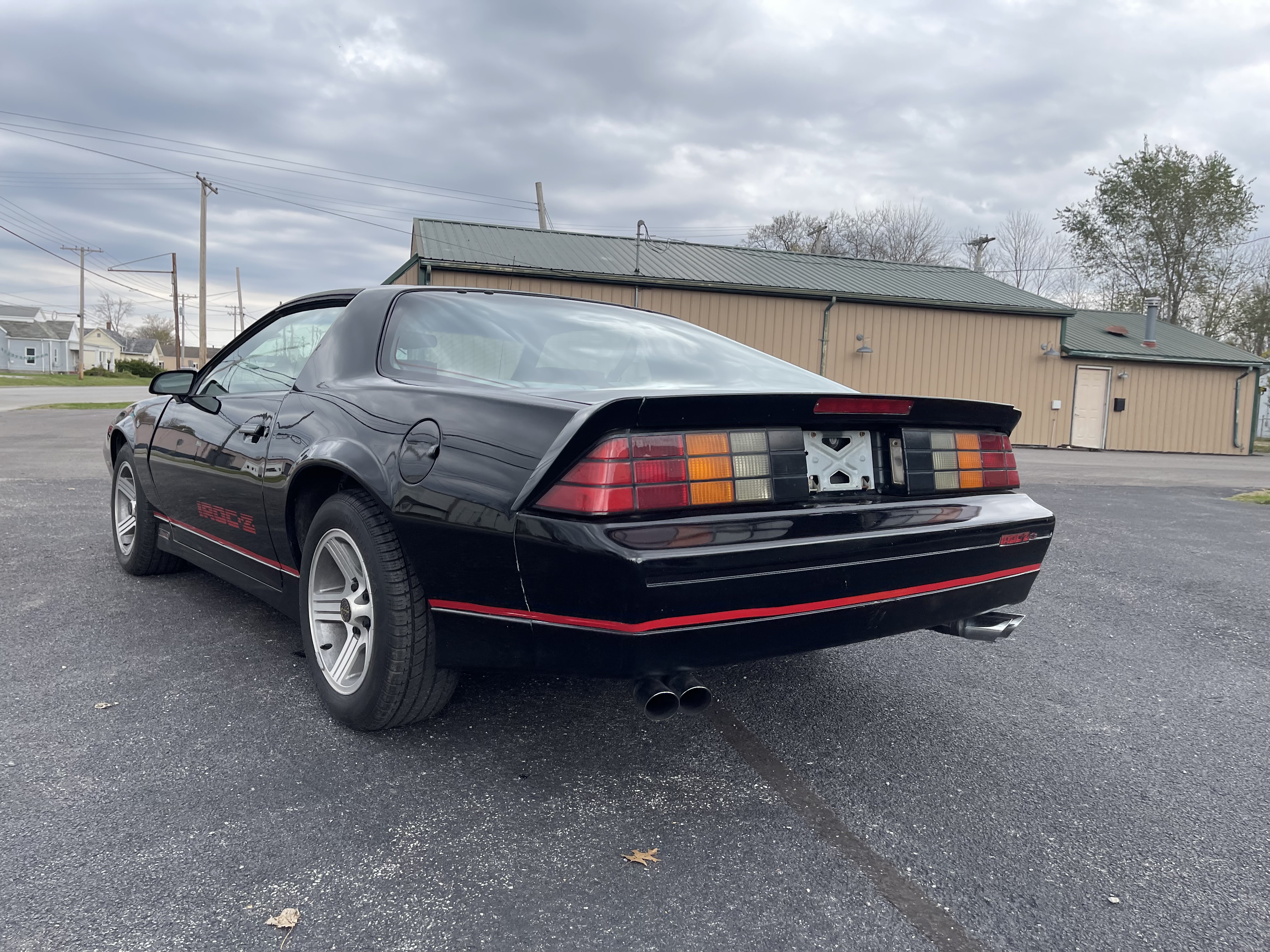 Used 1989 Chevrolet Camaro IROC-Z RWD image 20
