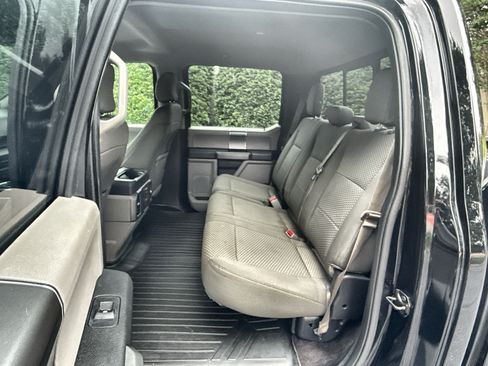 Used 2016 Ford F150 4x4 SuperCrew image 8