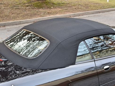 Used 2000 Jaguar XK8 image 20