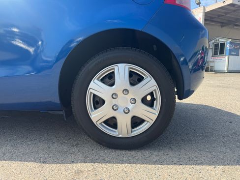 Used 2007 Toyota Yaris 2-Door Hatchback FWD image 15