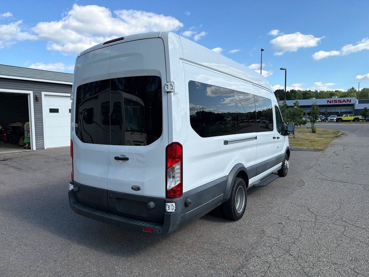 Used 2017 Ford Transit 350 XL RWD image 14
