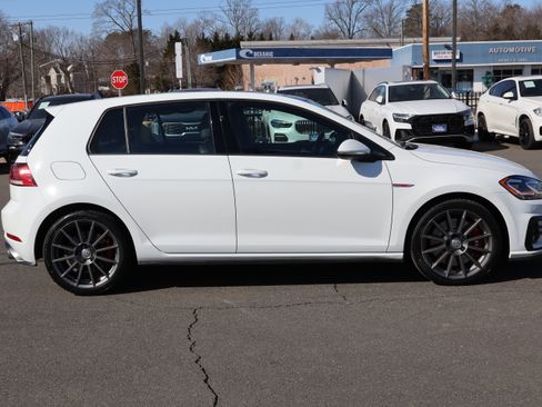 Used 2019 Volkswagen GTI SE image 9