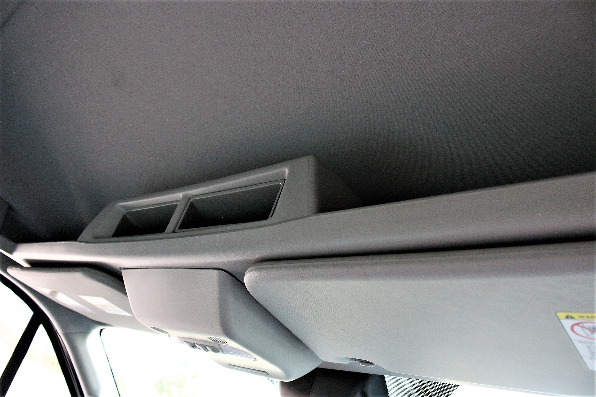Used 2020 Ford Transit 250 Medium Roof RWD image 25
