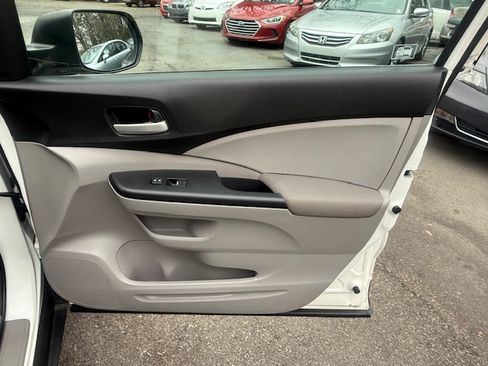 Used 2012 Honda CR-V LX image 11