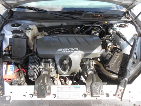 Used 2005 Buick LaCrosse CXL image 17