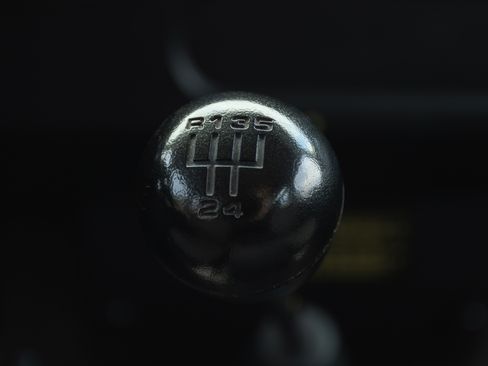 Used 1993 Land Rover Defender 110 image 15