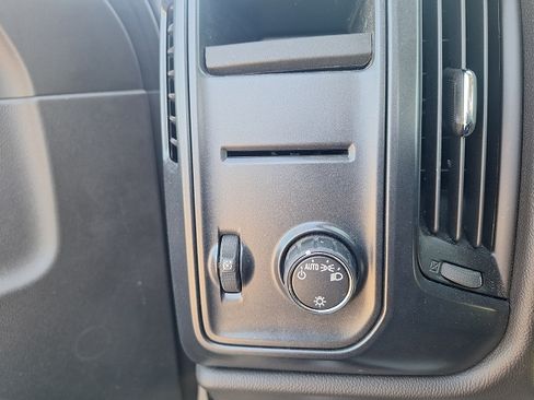 Used 2017 Chevrolet Silverado 1500 Classic W/T image 11