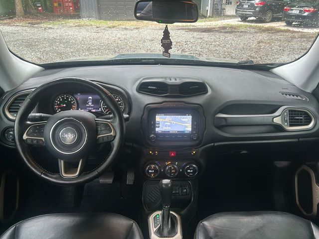 Used 2017 Jeep Renegade FWD Limited image 18