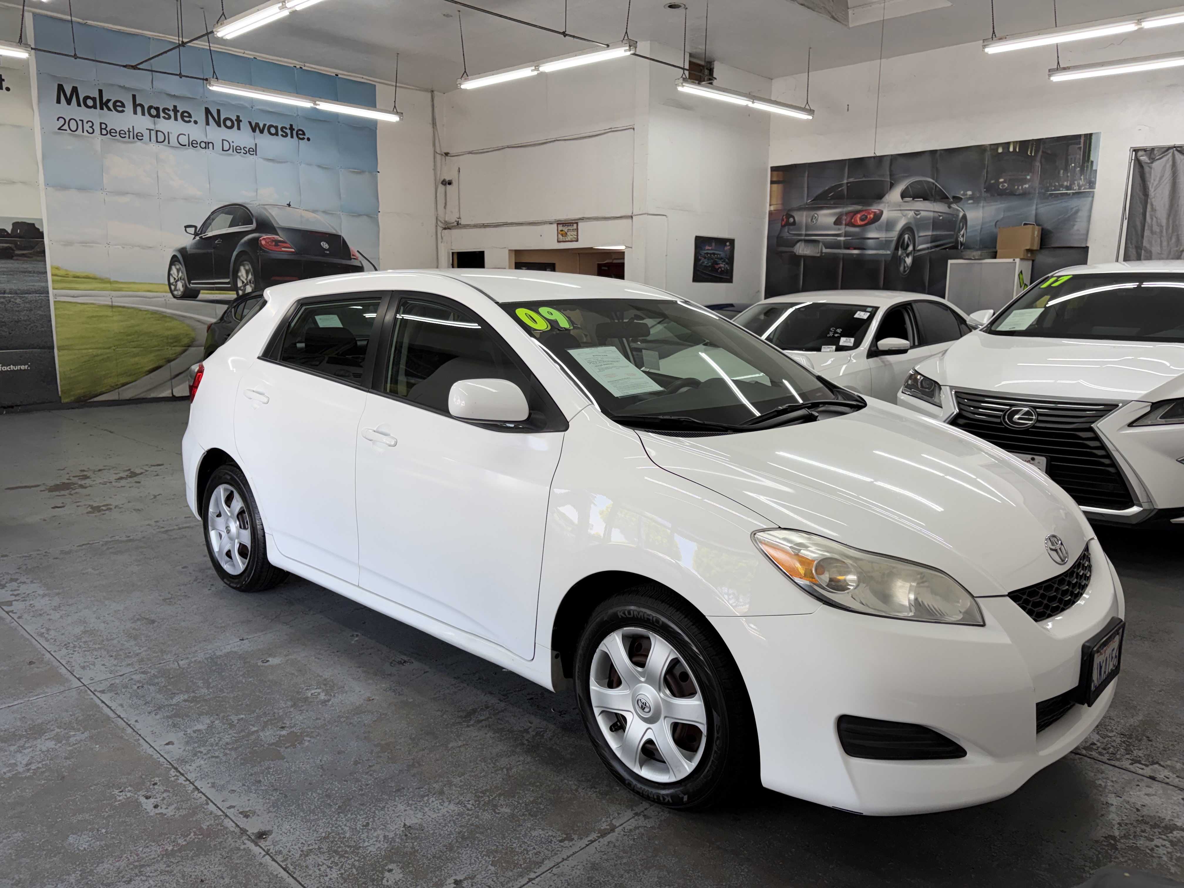 Used 2009 Toyota Matrix UNAVAIL FWD image 8
