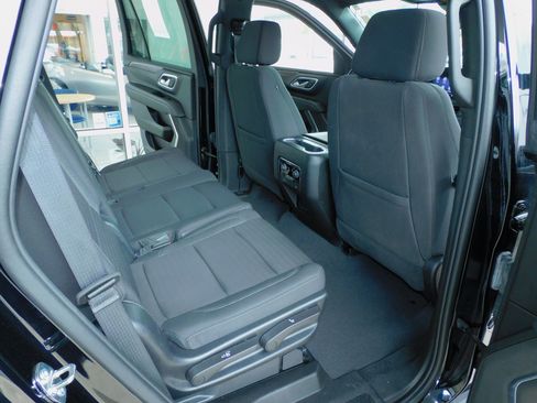 Used 2023 Chevrolet Tahoe LS image 20