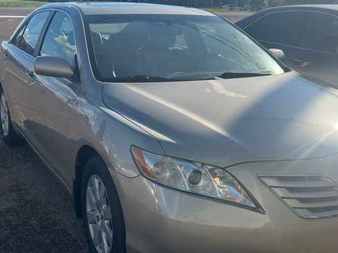 Used 2009 Toyota Camry V6 FWD image 5
