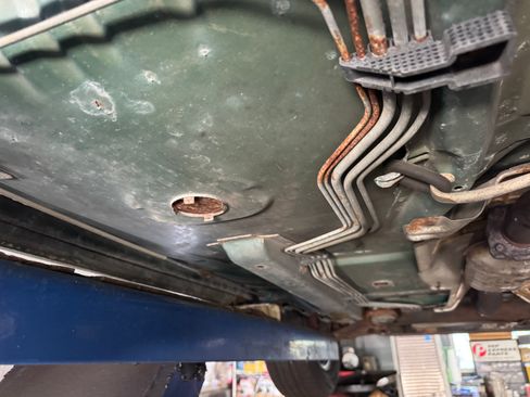 Used 1995 Oldsmobile Cutlass Supreme Convertible FWD image 37