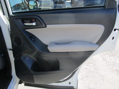 Used 2015 Subaru Forester 2.5i Limited image 26