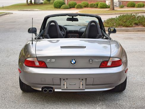 Used 2002 BMW Z3 3.0i image 7