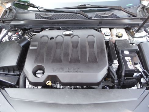 Used 2018 Chevrolet Impala LT image 23