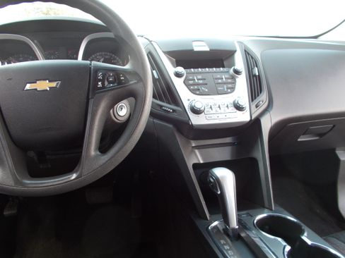 Used 2014 Chevrolet Equinox LS image 16