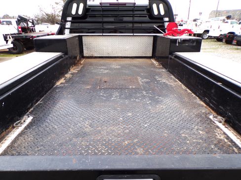 Used 2022 Chevrolet Silverado 2500 LT image 16