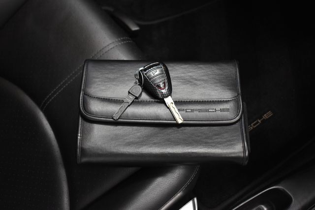Used 2006 Porsche Cayman S RWD image 6