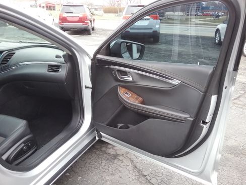 Used 2014 Chevrolet Impala LT image 30