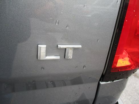 Used 2022 Chevrolet Colorado LT image 13