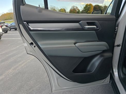 New 2026 GMC Terrain AT4 image 23