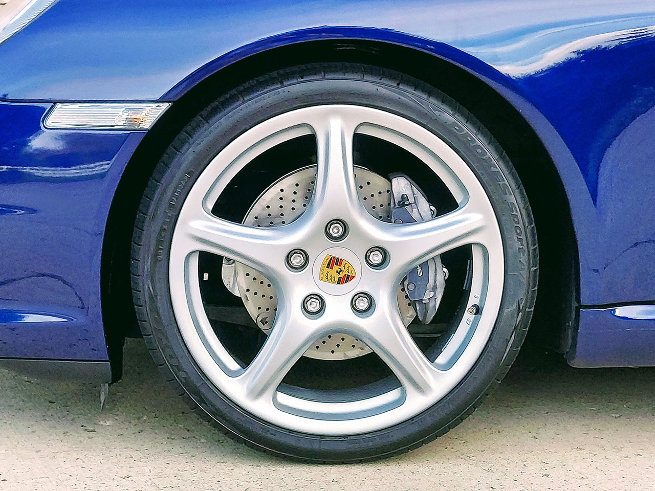 Used 2006 Porsche 911 Cabriolet RWD image 47