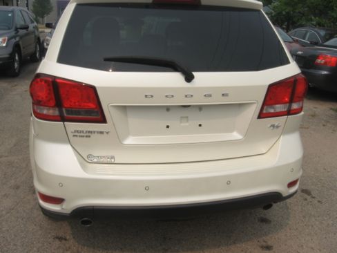 Used 2013 Dodge Journey AWD R/T image 5