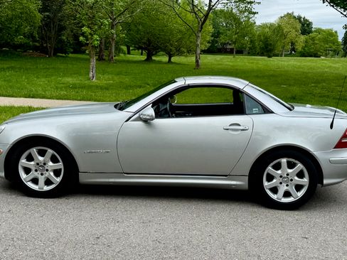 Used 2003 Mercedes-Benz SLK 230 image 6