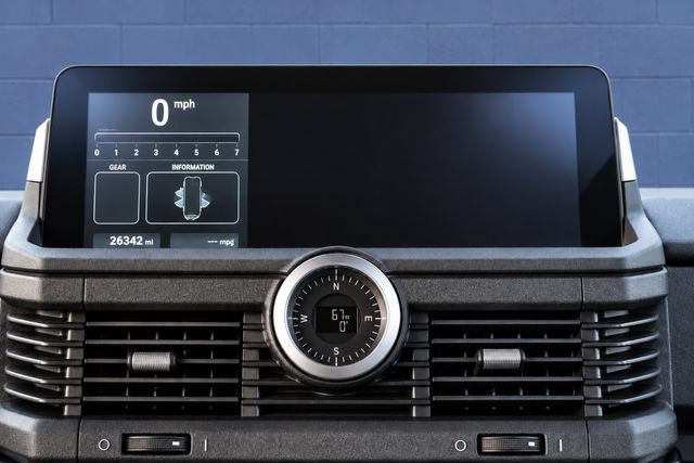 Used 2025 INEOS Grenadier Station Wagon AWD/4WD image 16