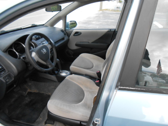 Used 2007 Honda Fit LX image 11