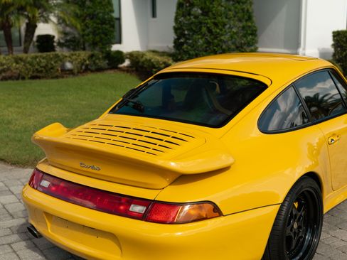 Used 1997 Porsche 911 Turbo image 42