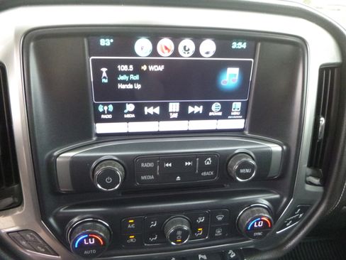 Used 2016 Chevrolet Silverado 2500 4x4 Crew Cab LTZ image 28