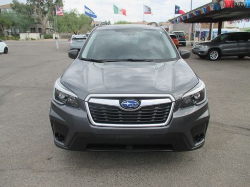 Used 2021 Subaru Forester 2.5i Premium Sport Utility 4D AWD/4WD image 11