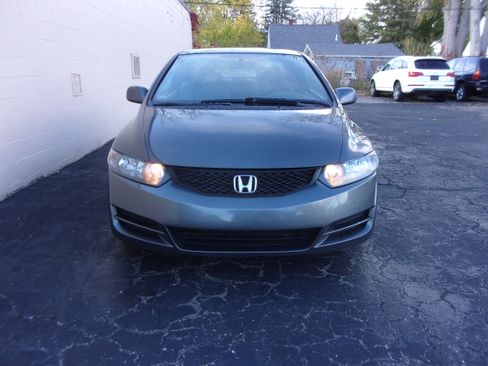 Used 2011 Honda Civic LX image 2