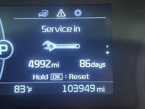 Used 2017 Kia Optima LX FWD image 12