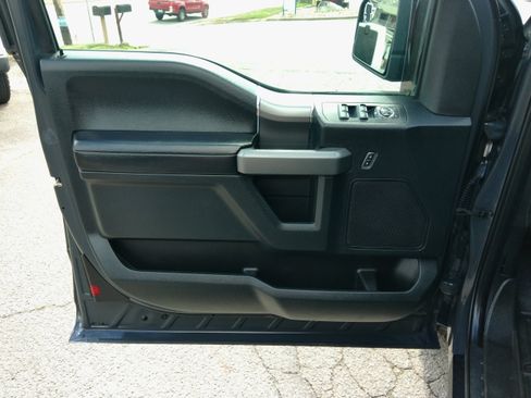 Used 2016 Ford F150 Sport image 27