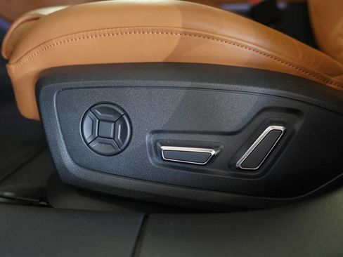 Used 2024 Audi RS 6 performance image 46