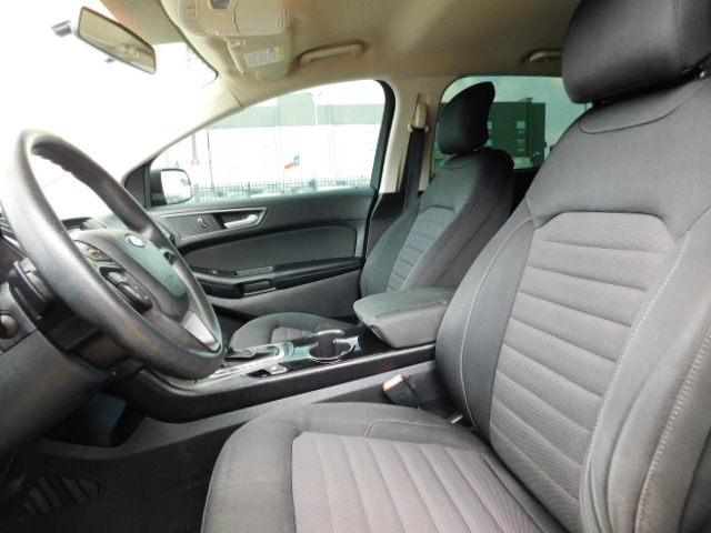 Used 2016 Ford Edge FWD SE image 12