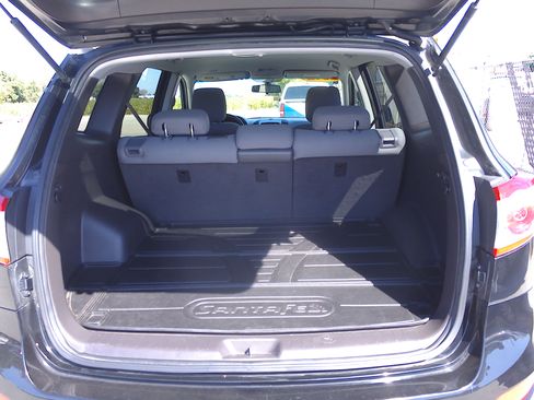 Used 2012 Hyundai Santa Fe GLS image 13