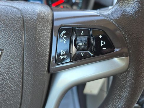 Used 2014 Chevrolet Malibu LT image 11