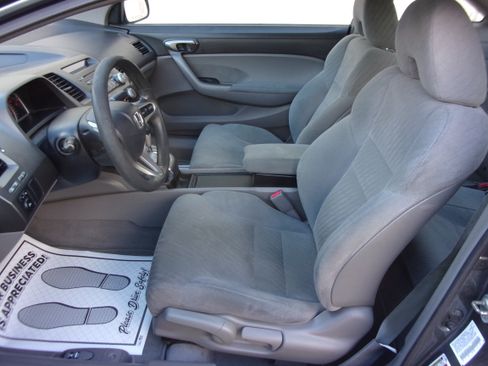 Used 2011 Honda Civic LX image 8