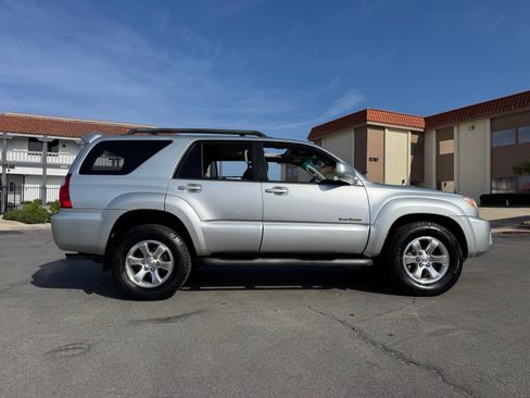 Used 2009 Toyota 4Runner Sport image 17
