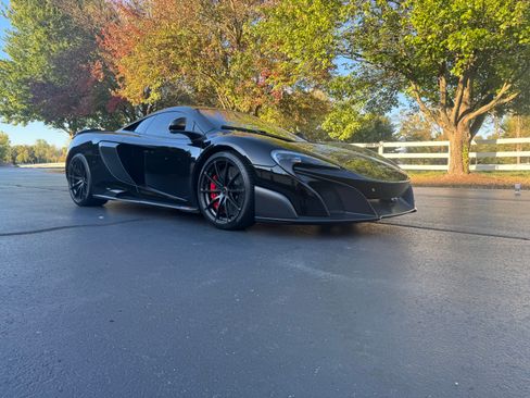 Used 2016 McLaren 675LT Coupe RWD image 4