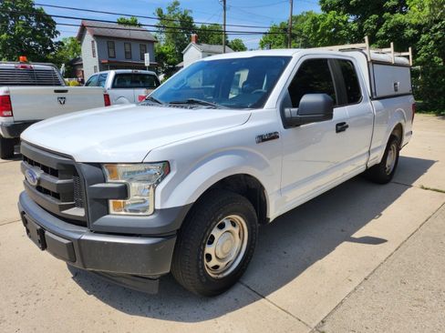 Used 2017 Ford F150 2WD SuperCab image 5
