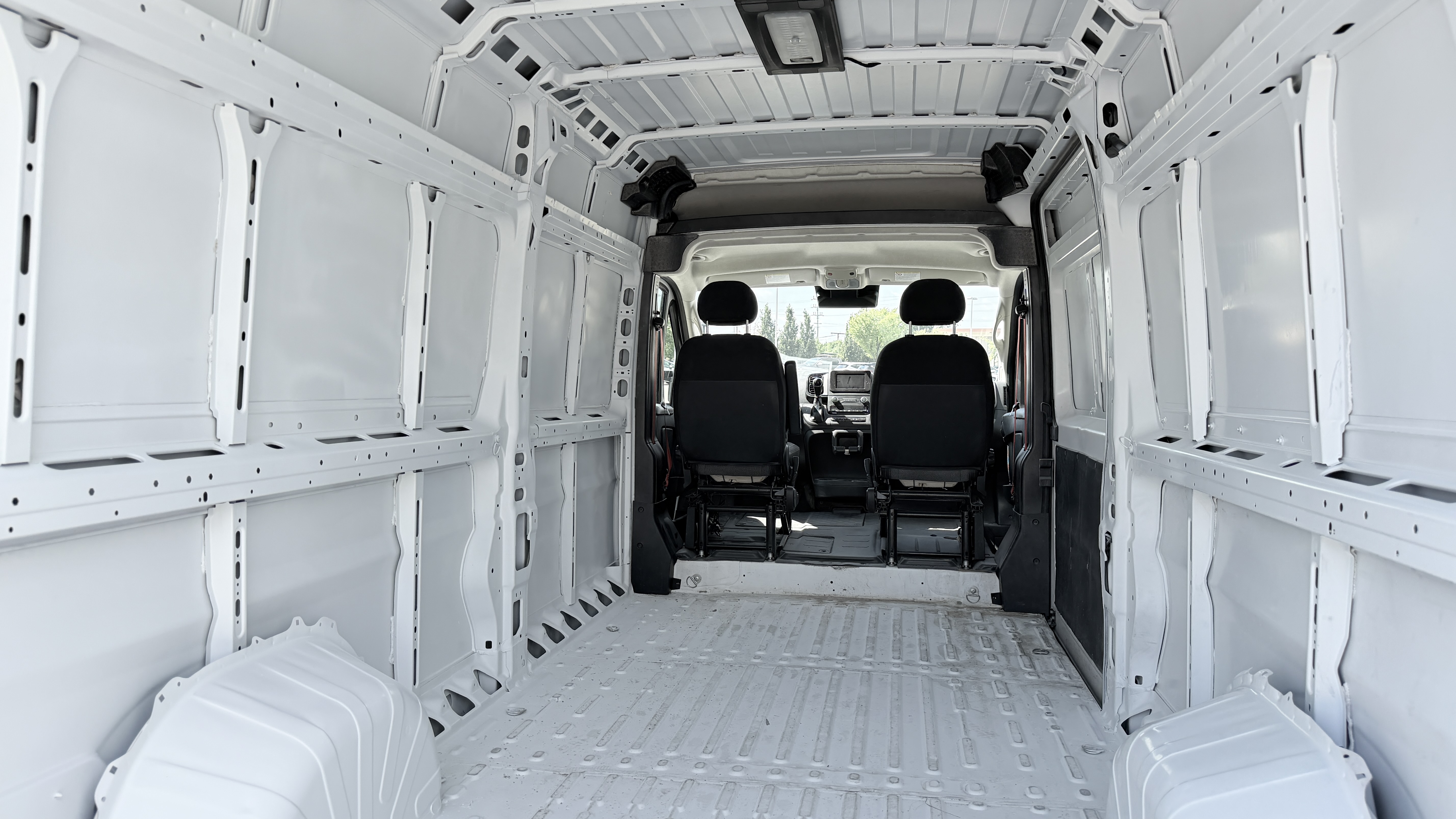 Used 2023 RAM ProMaster 3500 159 High Roof Extended FWD image 10