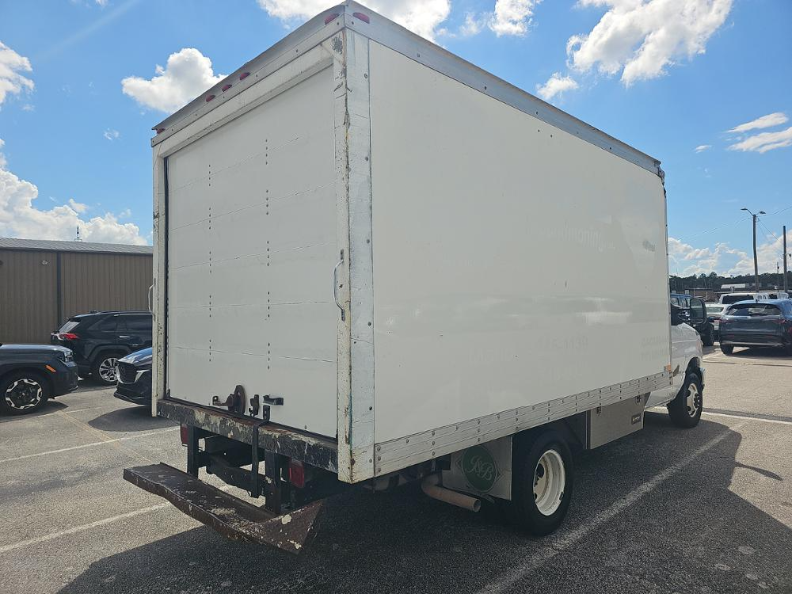 Used 2013 Ford E-350 and Econoline 350 Super Duty RWD image 4