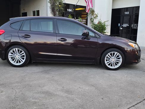 Used 2013 Subaru Impreza 2.0i Premium image 5