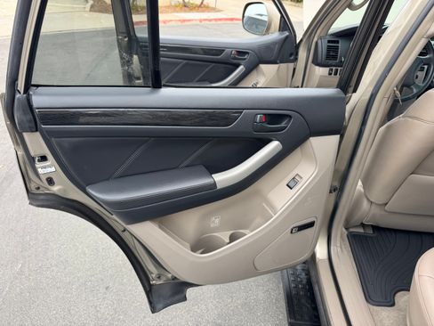 Used 2007 Toyota 4Runner Limited image 19