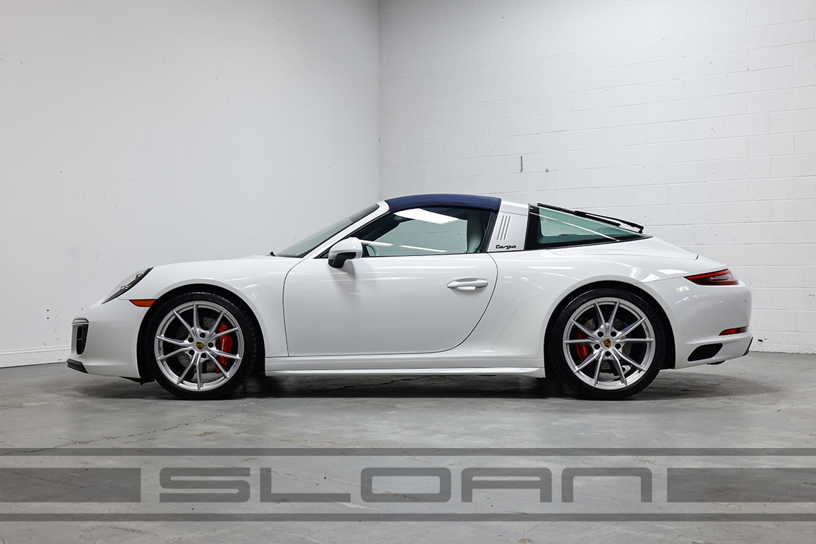 Used 2019 Porsche 911 Targa 4 GTS AWD/4WD image 3